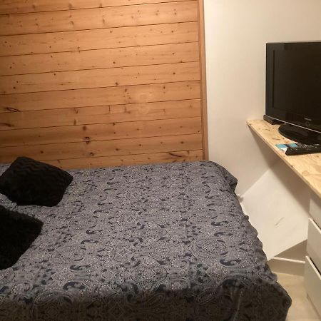 Exigehome-Grand Studio En Plein Centre De Saint Germain En Laye Экстерьер фото